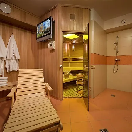 Generali & Wellness 5* Prague