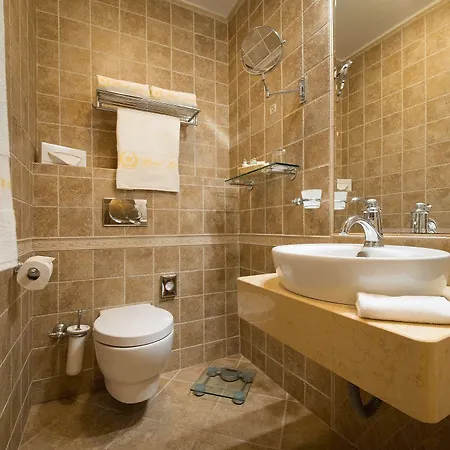 Generali & Wellness Hotel 5*
